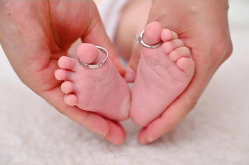 鄢陵宝宝睡觉头上都是汗